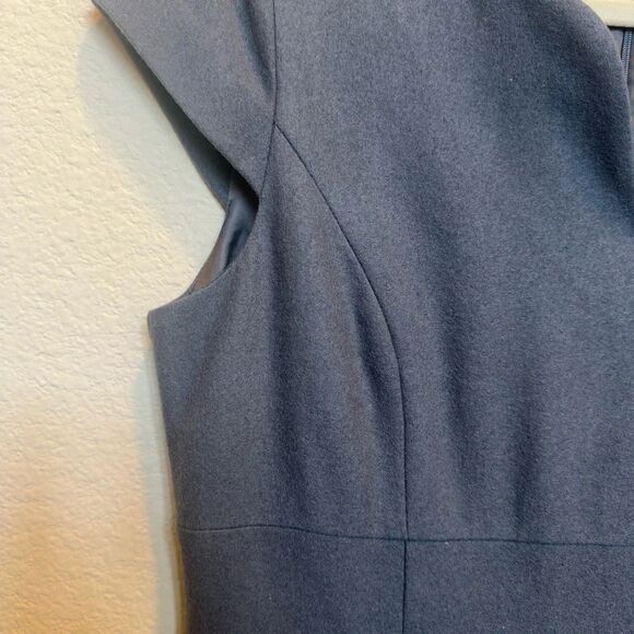 Mignon Blue Sheath Sleeveless Midi Dress - Picture 3 of 9